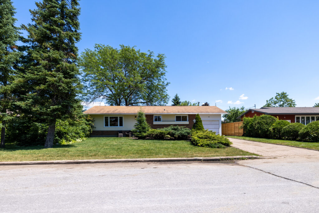 [After] Attwood Home Renovation - Terzetto Homes Design Build Remodel in Ottawa