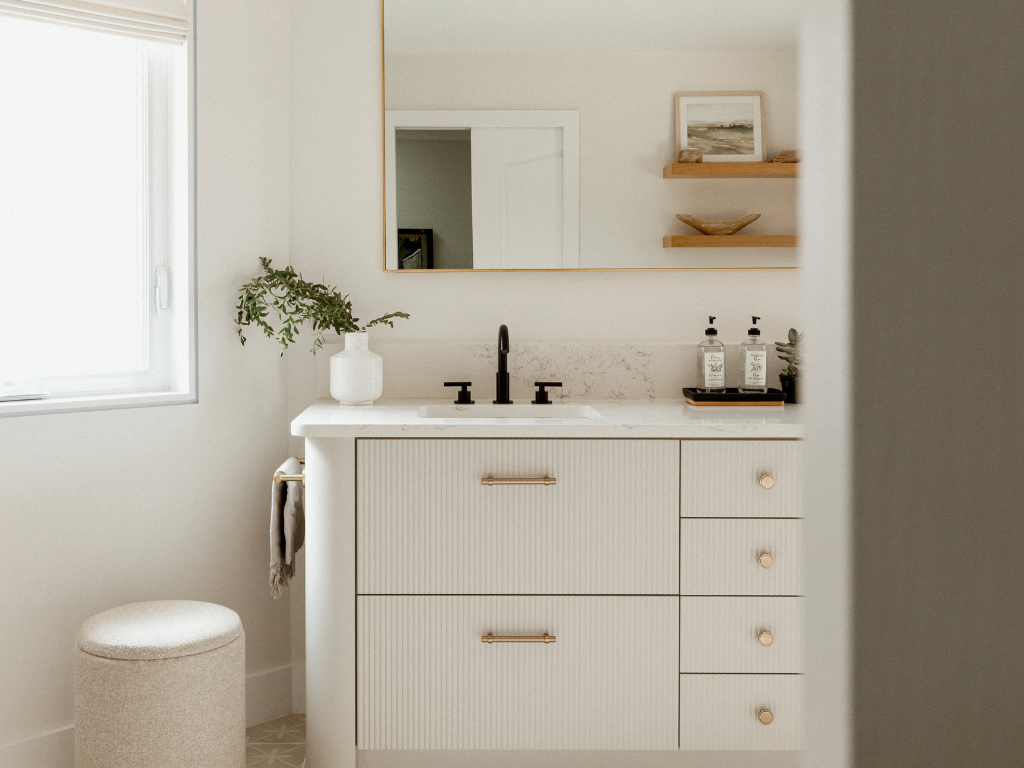 [After] Echo Bathroom Remodel - Terzetto Homes Design Build Remodel in Ottawa
